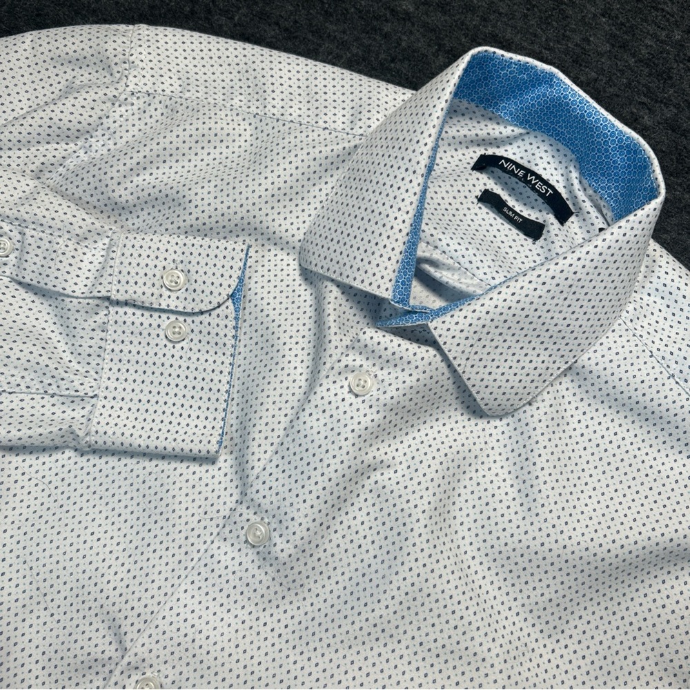 Nine West Shirt Mens Medium 15-15 1/2 Blue Slim Fit Long Sleeve Flip Cuff Dots